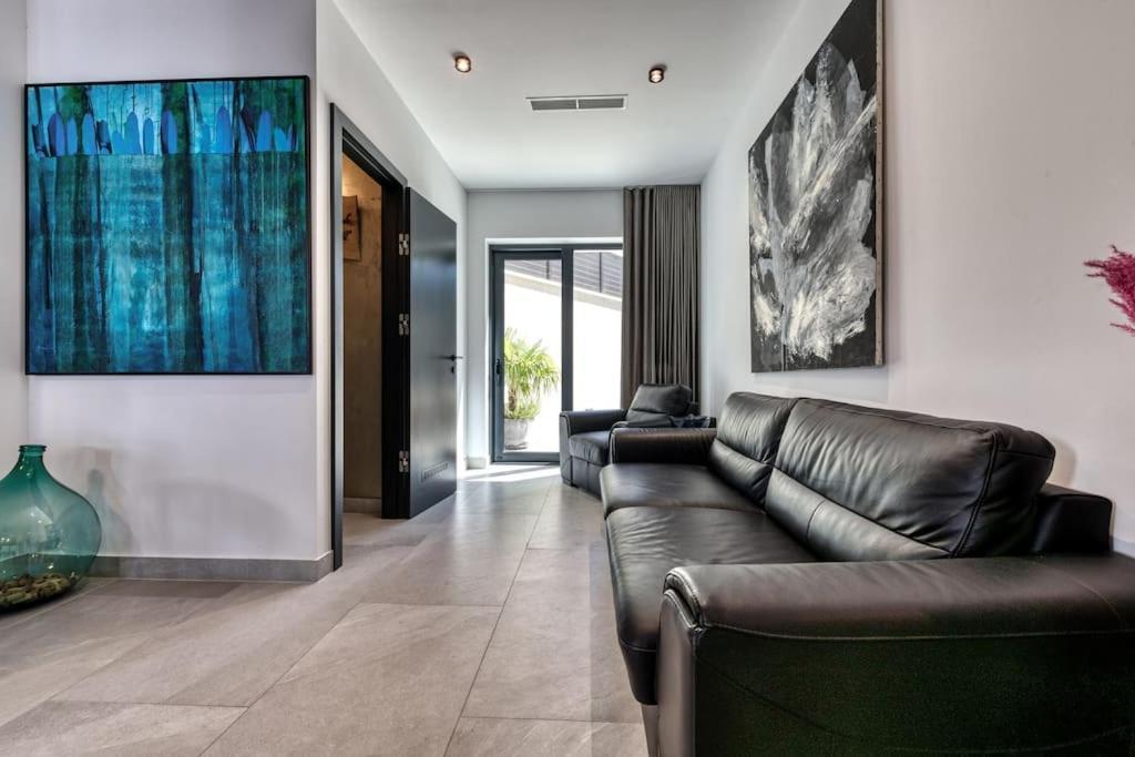 Apartment One B With Heated Private Pool Dubrovnik Ngoại thất bức ảnh