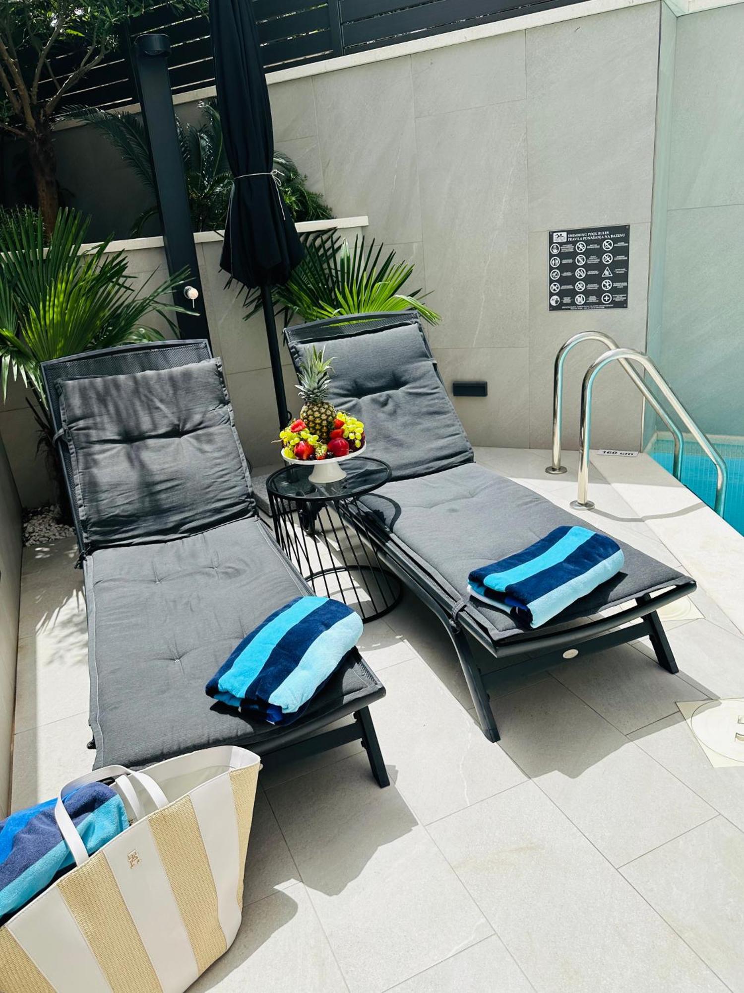 Apartment One B With Heated Private Pool Dubrovnik Ngoại thất bức ảnh