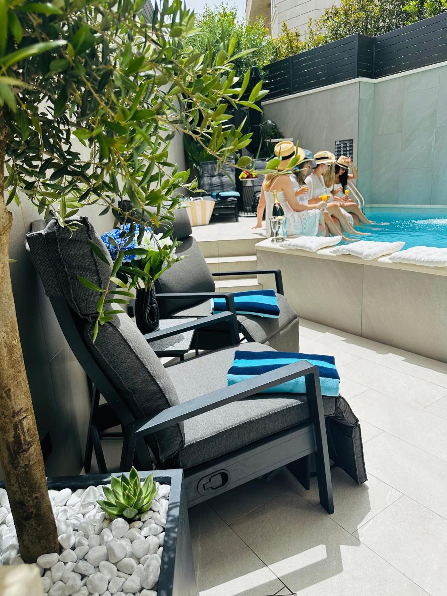 Apartment One B With Heated Private Pool Dubrovnik Ngoại thất bức ảnh
